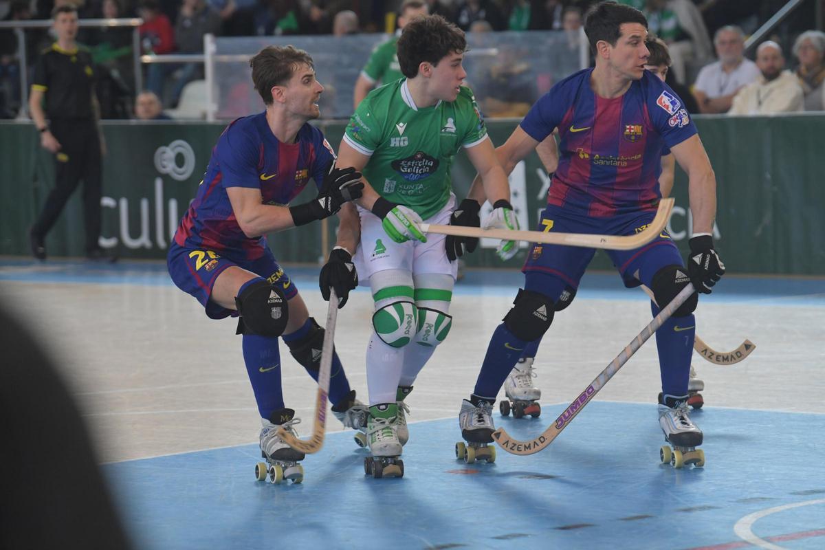 Jacobo Copa, en un lance del partido entre Marc Grau y Pablo Álvarez