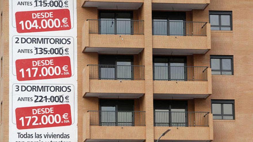 Los precios de la vivienda seguirán bajando en 2015