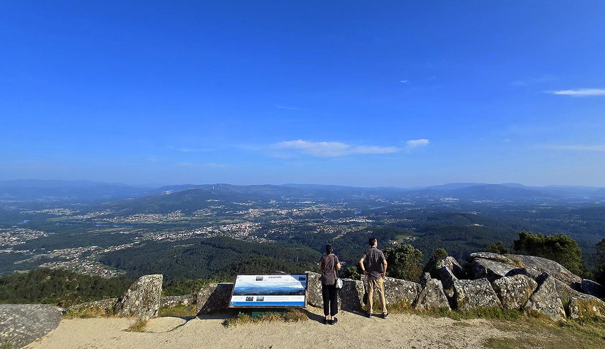 Mirador de A Gran Cruz, en el Monte Aloia