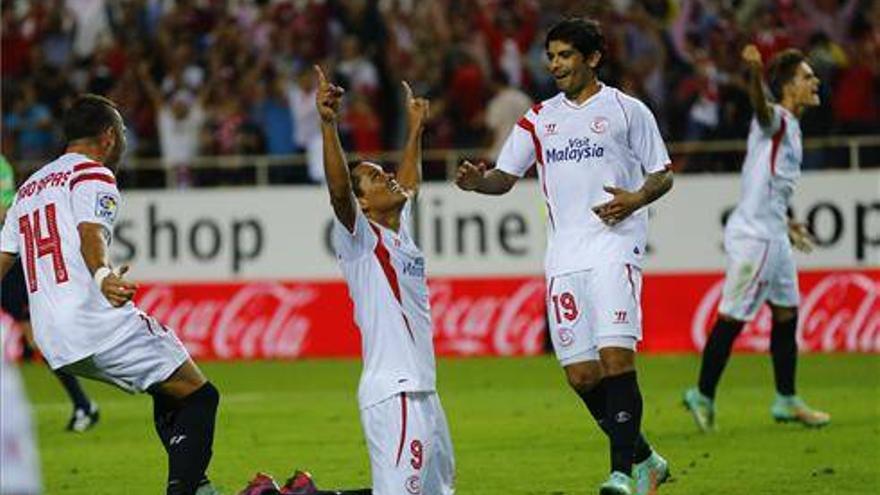 El Sevilla da la vuelta al marcador al final y alcanza al Barca