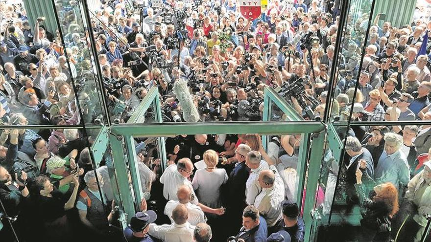 Polonia desafía a Bruselas y reafirma su involución judicial