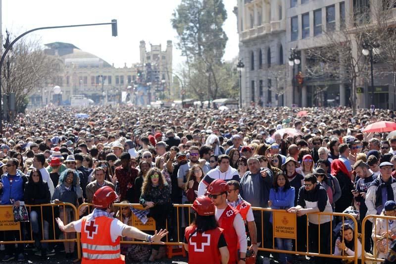 Búscate en la mascletà del 16 de marzo