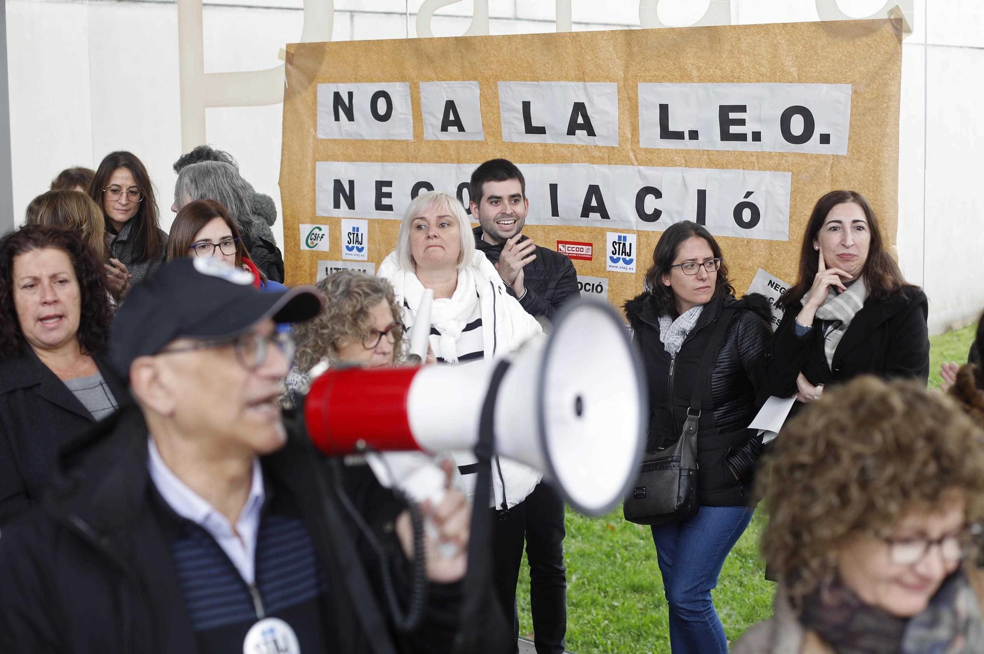 Protesta dels funcionaris de justícia gironins