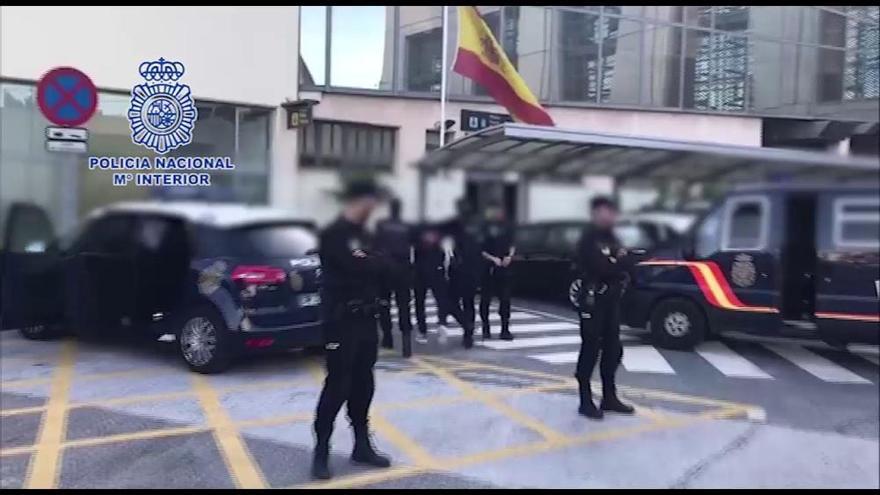 La Policía Nacional entrega a Dean E. a las autoridades irlandesas