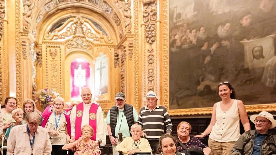 Los residentes de Ballesol Alicante se preparan para Semana Santa con estas actividades