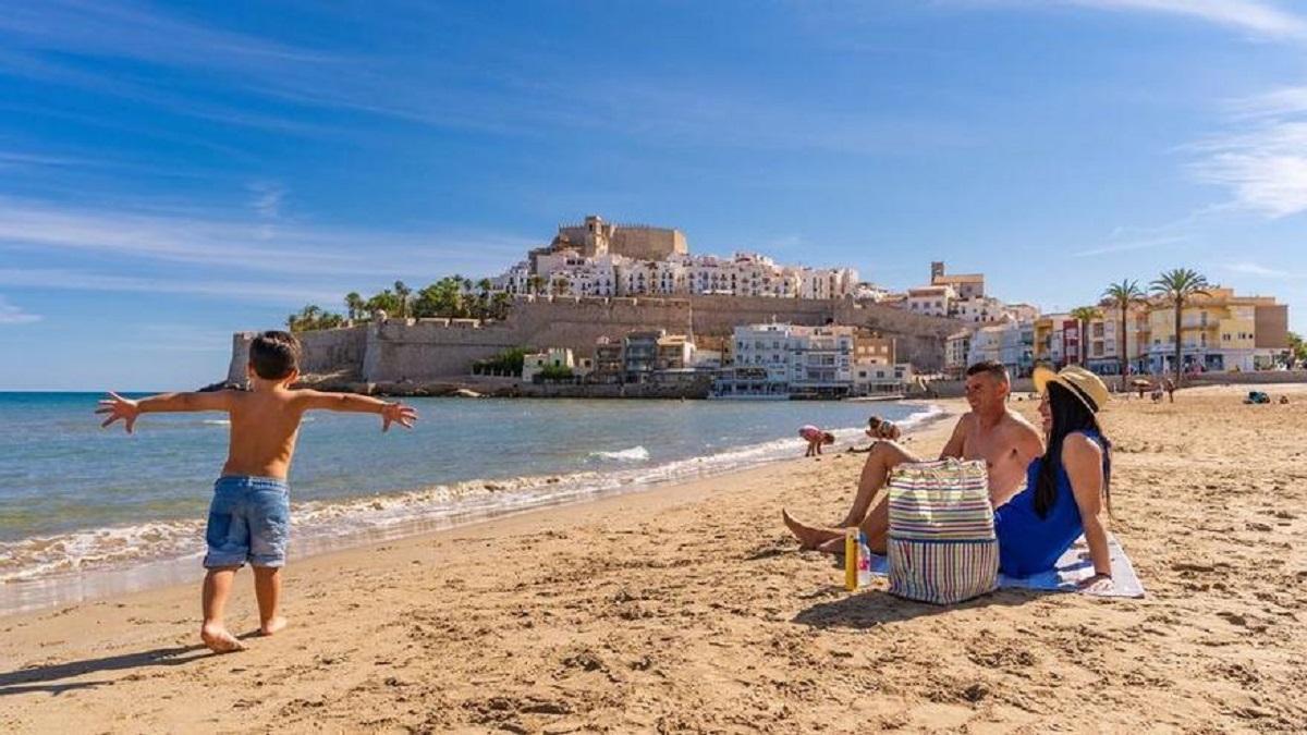 Peñíscola es la ciudad más turística de la provincia de Castellón.