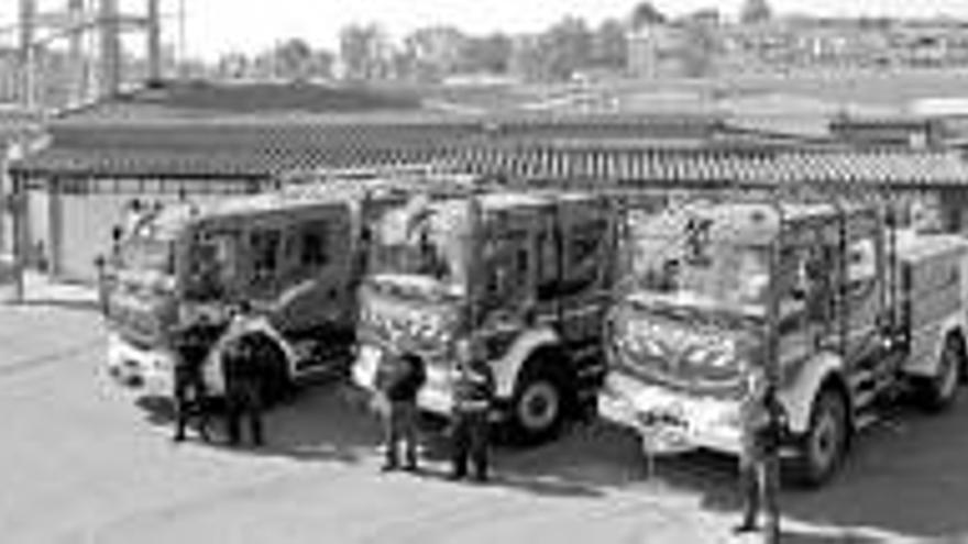 La diputacion adquiere tres camiones de bomberos