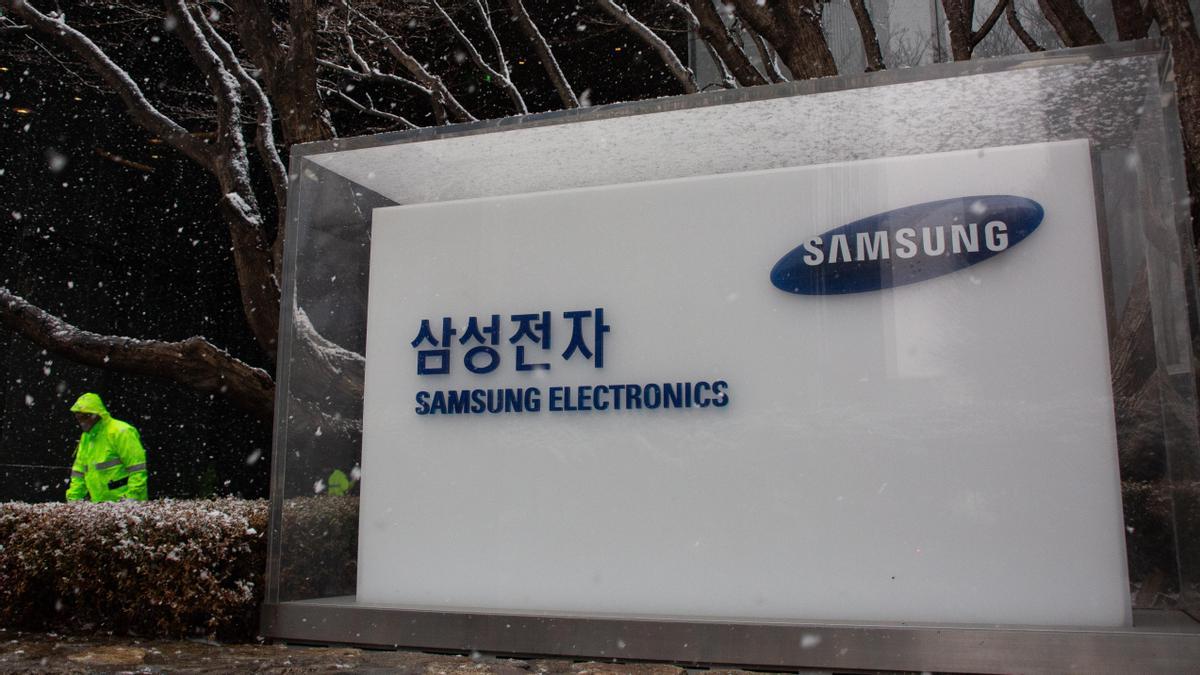 Samsung.