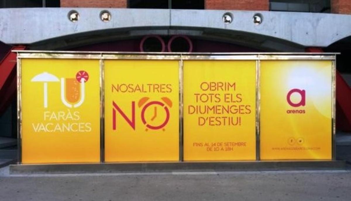 Publicitat en un centre comercial.