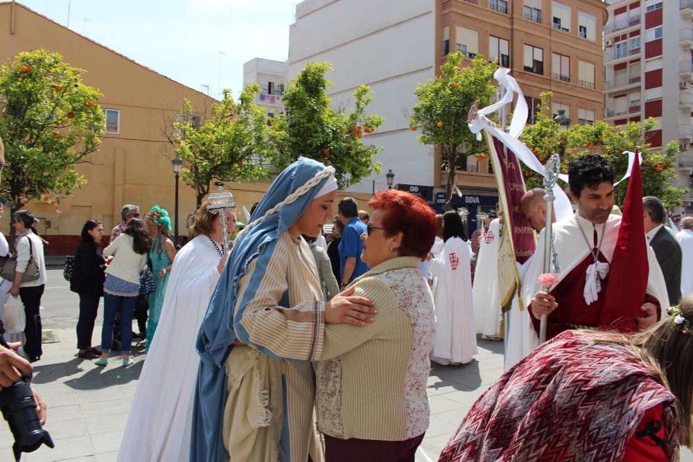 El Caragol, último acto de la Semana Santa Marinera en la Plaza de la Cruz