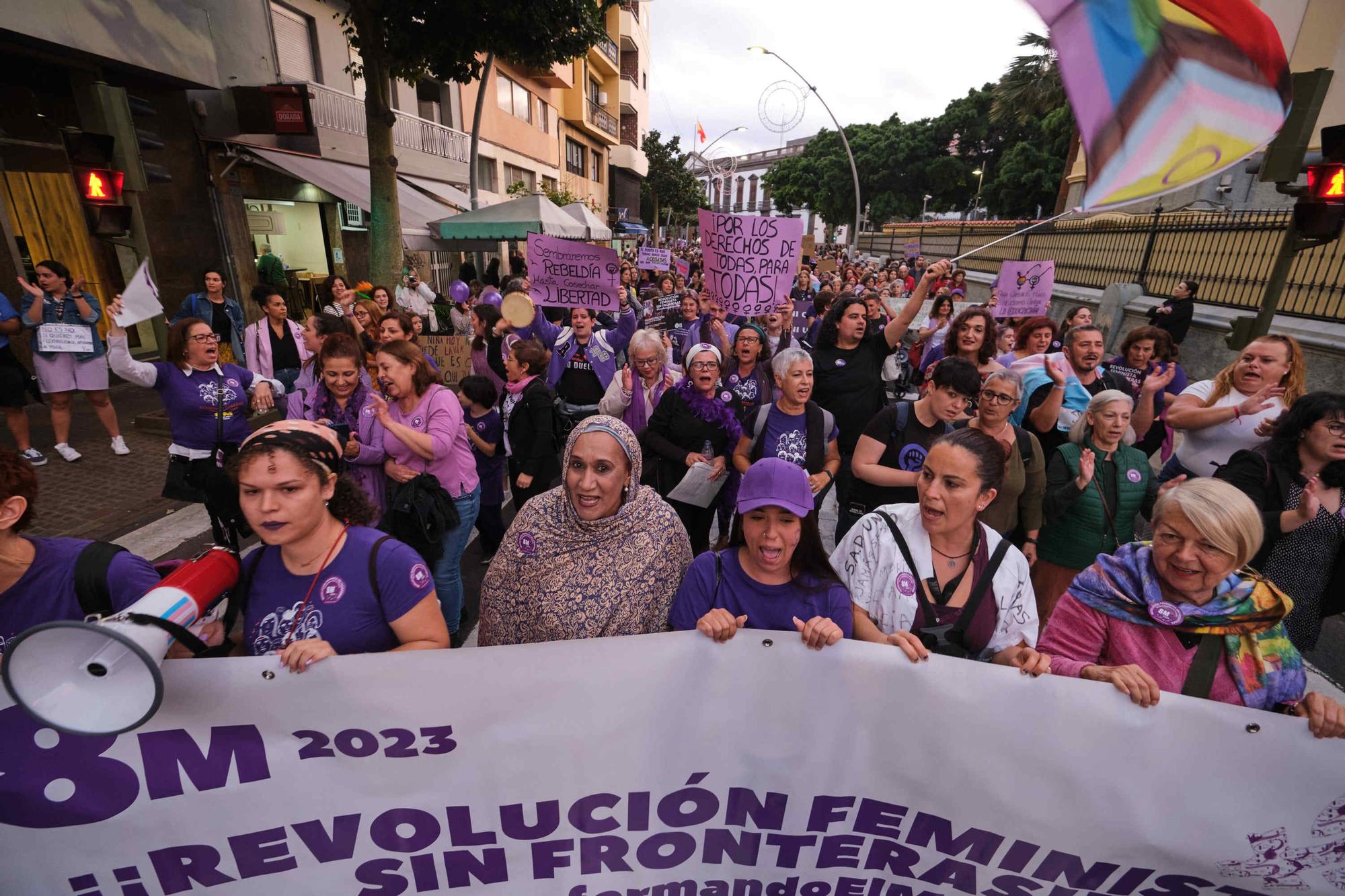 Manifestación por el 8M en Santa Cruz de Tenerife.