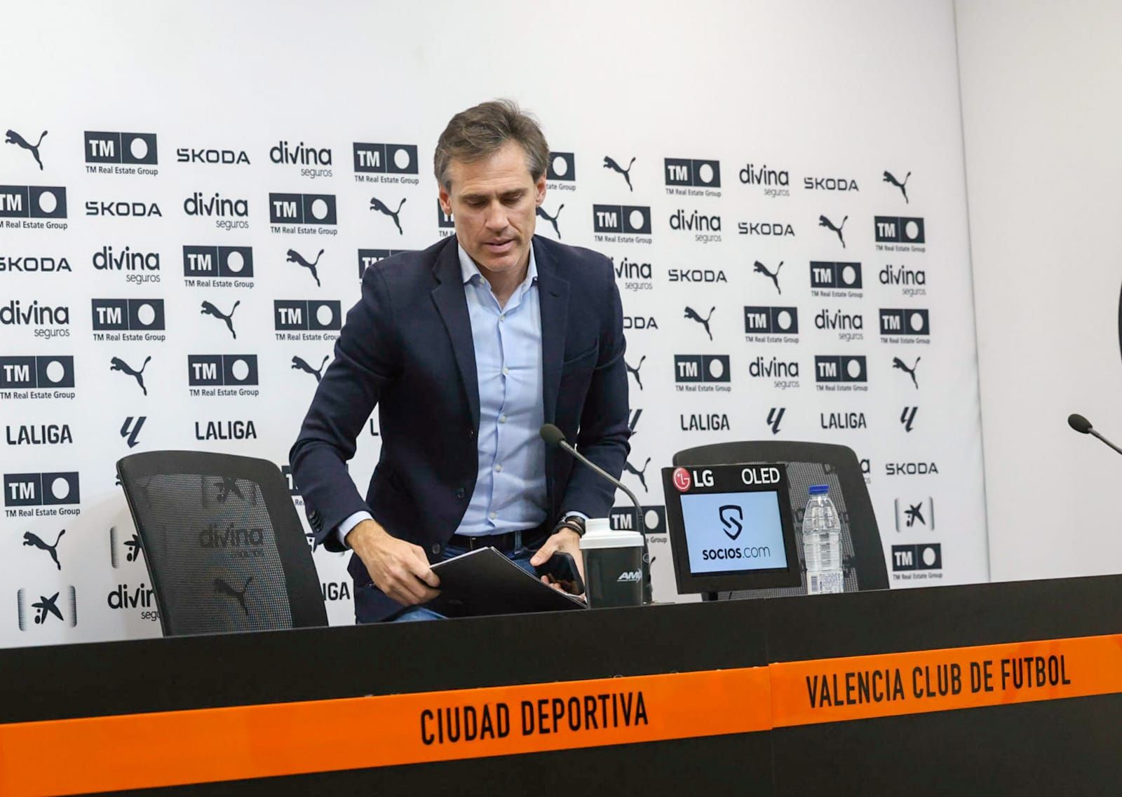 Peter Federico, presentado como nuevo jugador del Valencia CF
