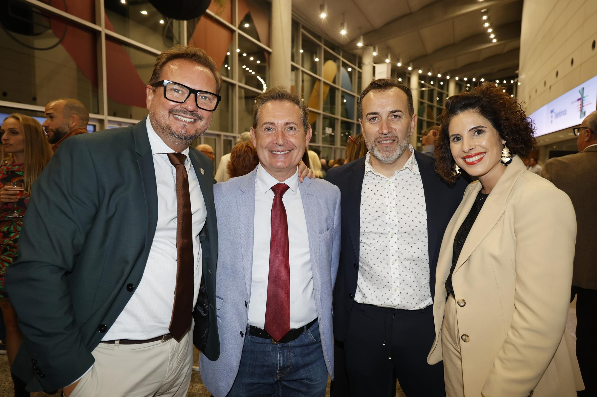 Búscate en la Gala de los Premios Levante 2023