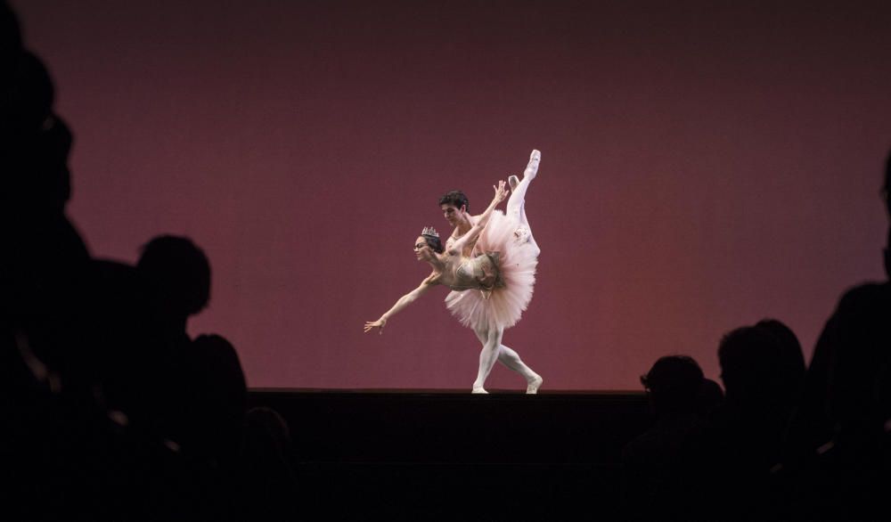 Roberto Bolle and Friends enamoren a Peralada