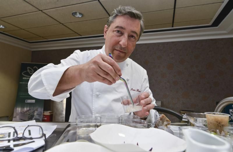 LAS PALMAS DE GRAN CANARIA. Foro Internacional de Queso, ponencia de Joan Roca  | 01/04/2019 | Fotógrafo: José Pérez Curbelo