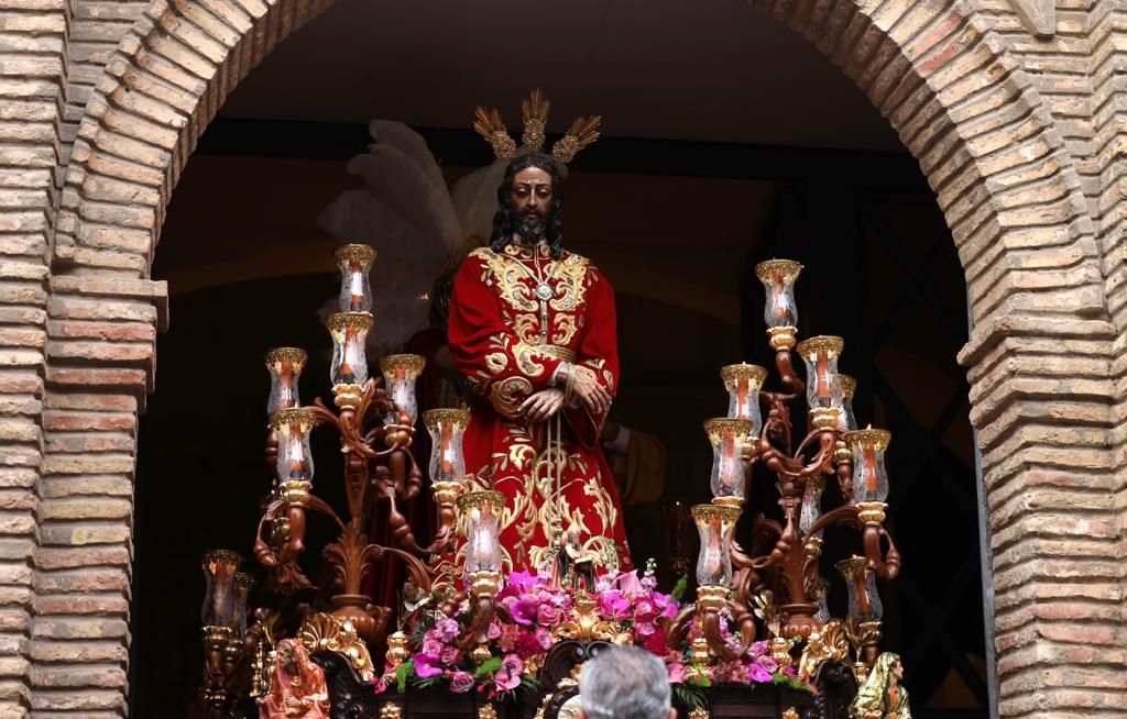En imágenes | Procesión del Vía Crucis en Zaragoza