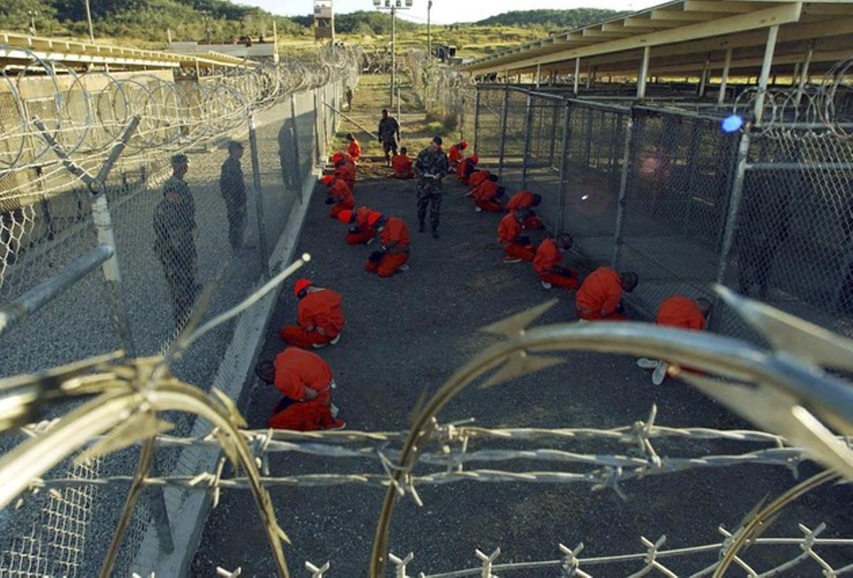 Imagen de la prisión de Guantánamo, en enero del 2002.