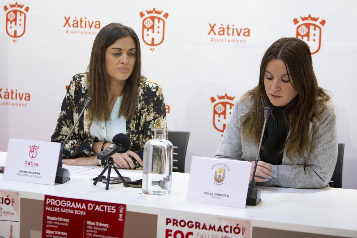 Presentación actos de fallas, por María Beltrán concejala de fallas y la presidenta de la JLF Celia Gorrita