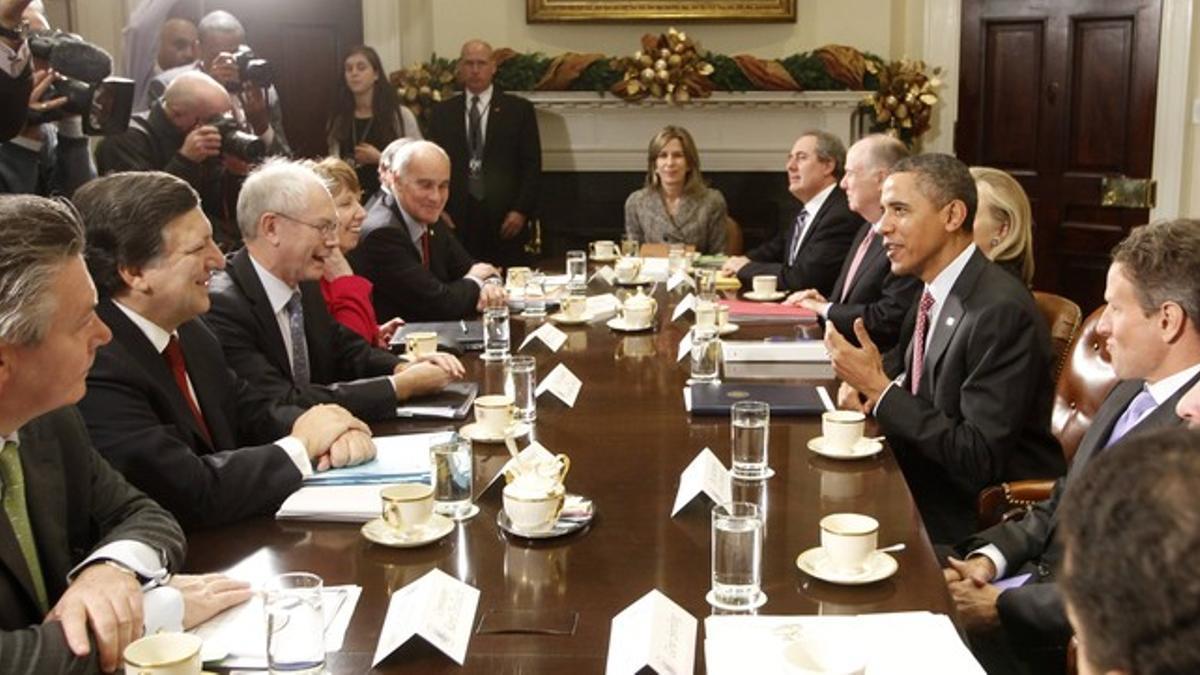 Las delegaciones de la UE y de EEUU, en la mesa.