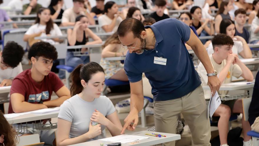 Comienza la convocatoria extraordinaria de la EBAU para 1.222 estudiantes de la Región