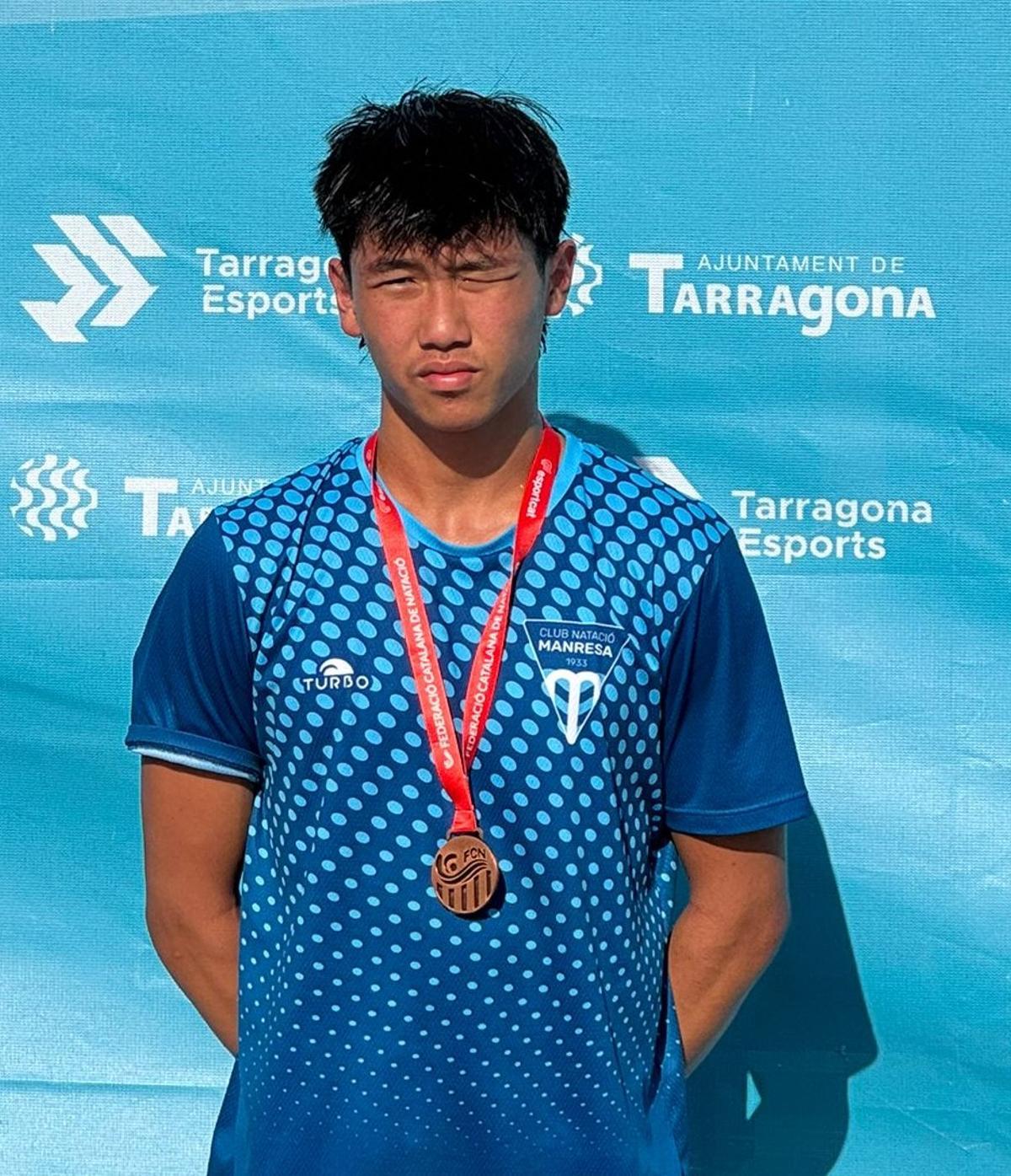 Joan Perramon, amb una de les medalles de bronze
