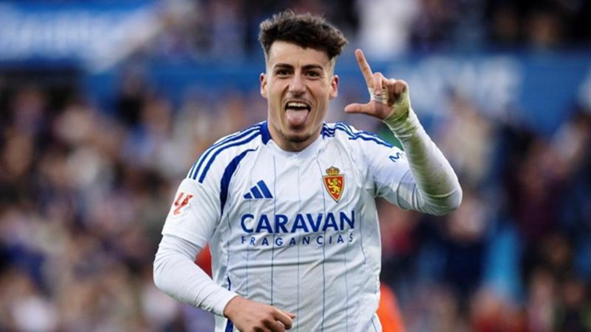 Liso celebra un gol el Zaragoza ante el Castellón en la 24-25.