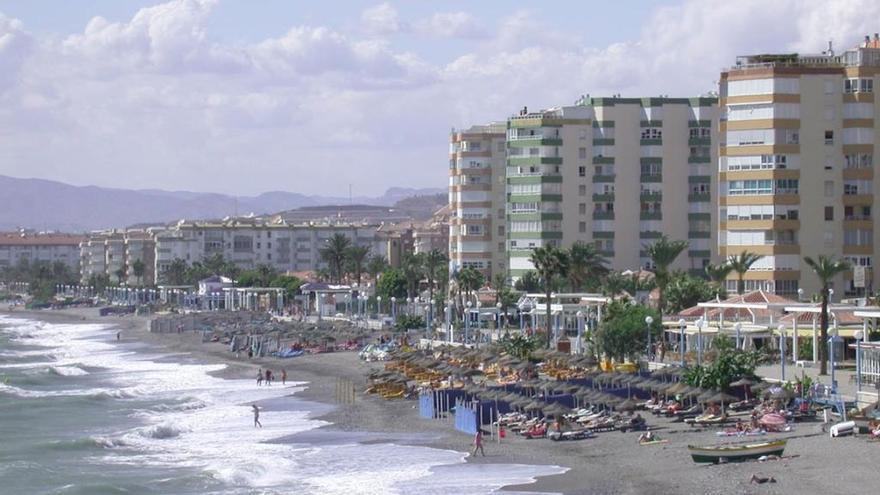 Vista panorámica de la playa de Ferrara donde ya es posible la conexión gratuita a través de wifi.