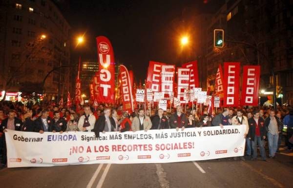 Nueva marcha contra los recortes del Gobierno en Zaragoza