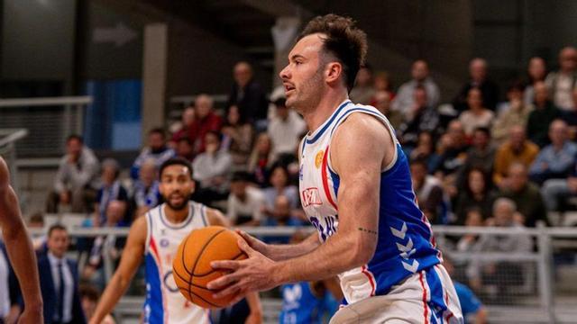 Unai Mendicote regresa con el Alicante a Zamora donde jugó dos temporadas. | LOZ
