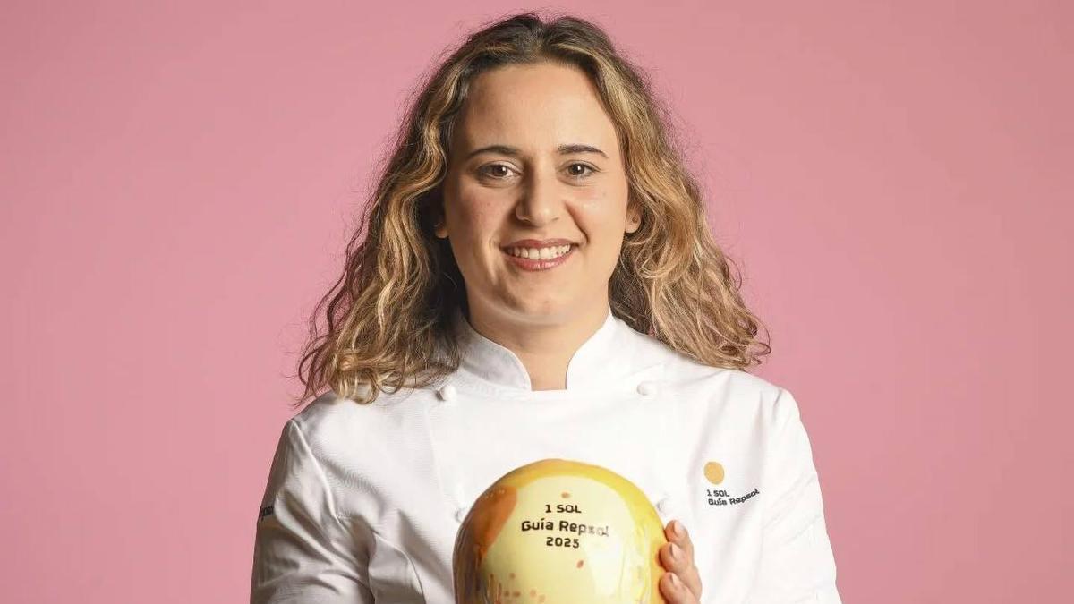 La chef de Benimodo Sandra Jorge gana un Sol Repsol con su restaurante Xanglot.