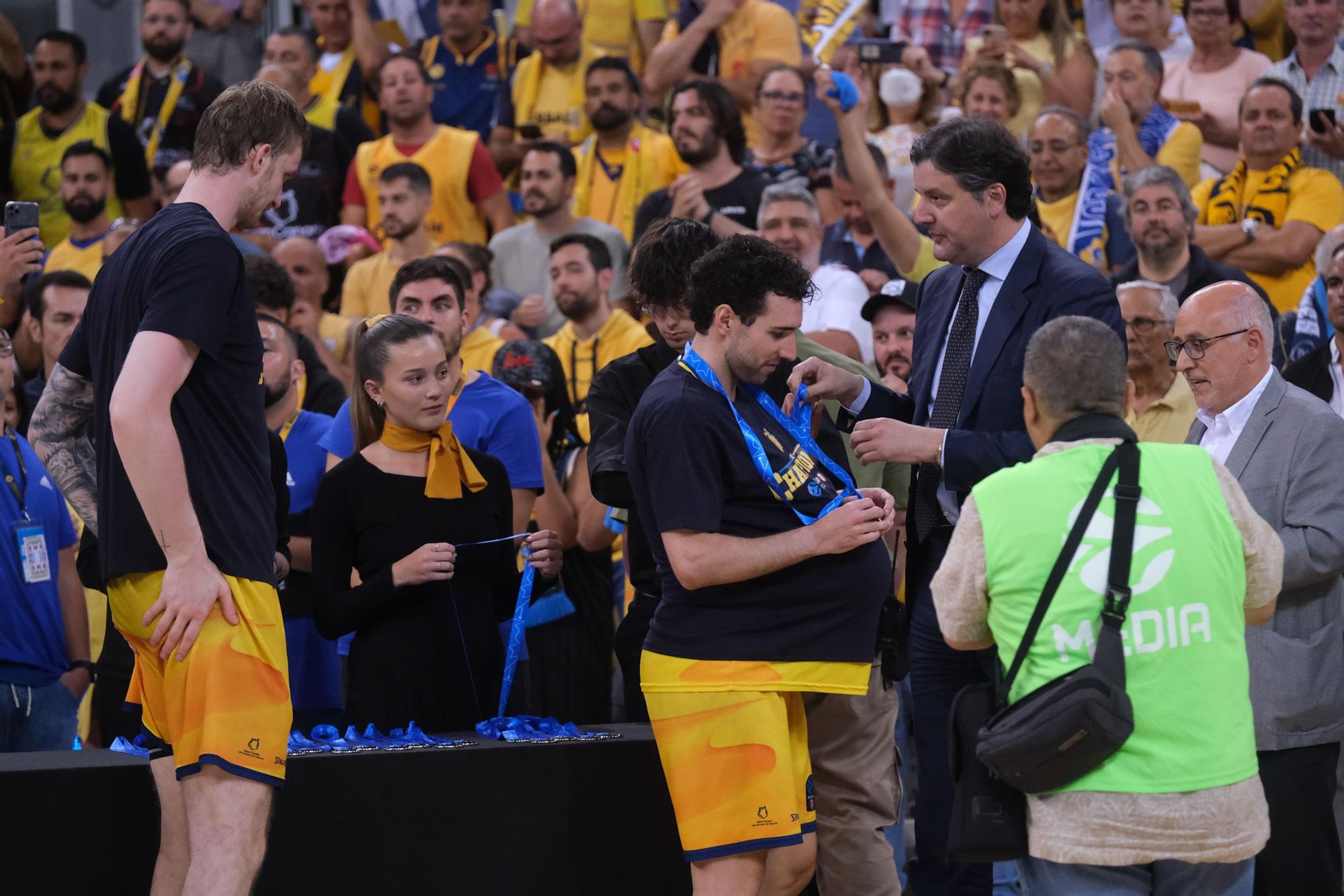 FINAL EUROCUP: CB Gran Canaria 71 -  67 Turk Telecom