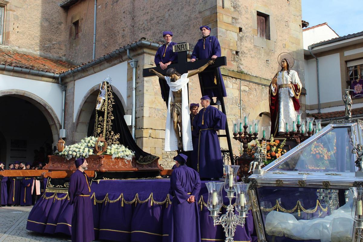 Cofrades, preparados para el Desenclavo.