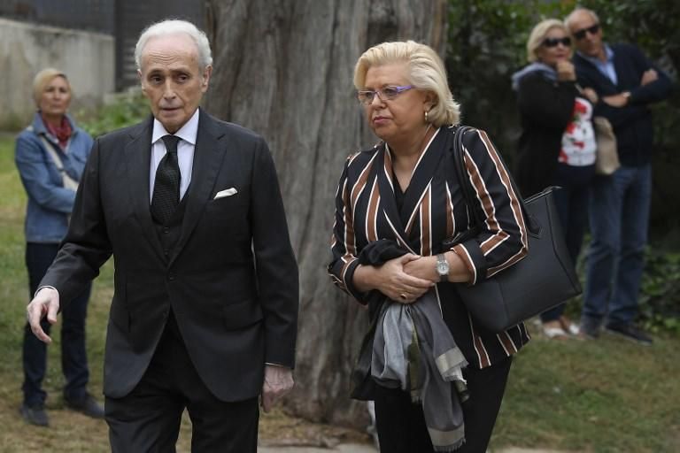 Familiares y amigos despiden a Montserrat Caballé