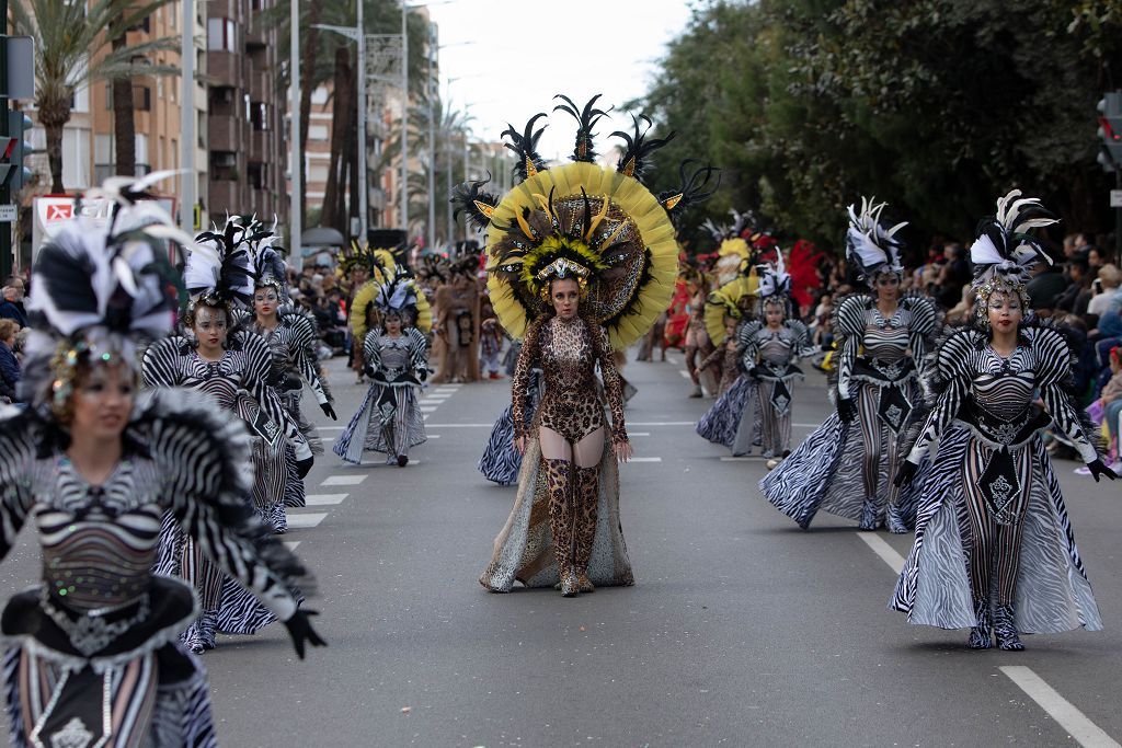 Así ha sido el Gran Desfile del Carnaval de Cartagena, en imágenes