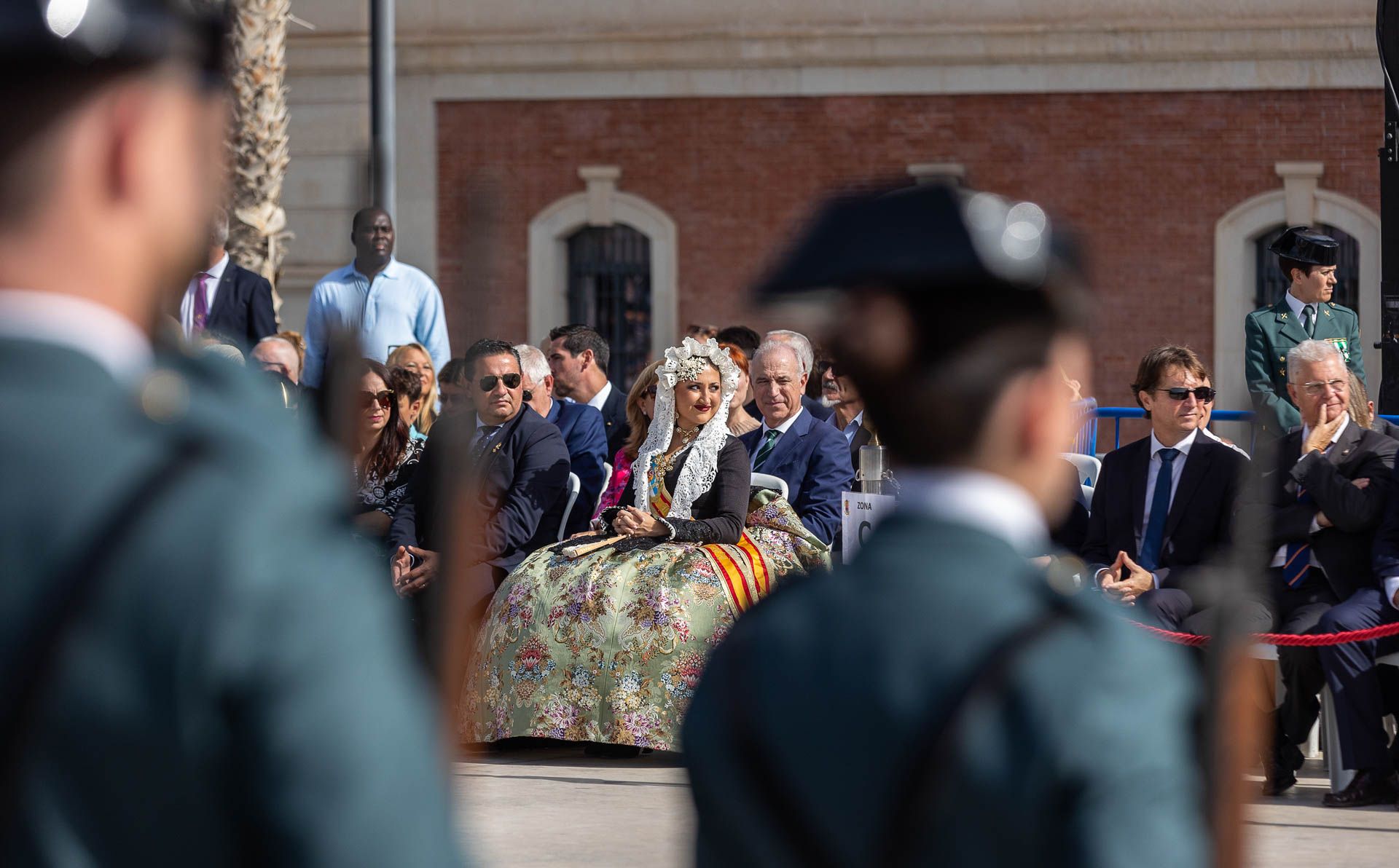 La Guardia Civil de Alicante celebra el día de la Virgen del Pilar en el Puerto