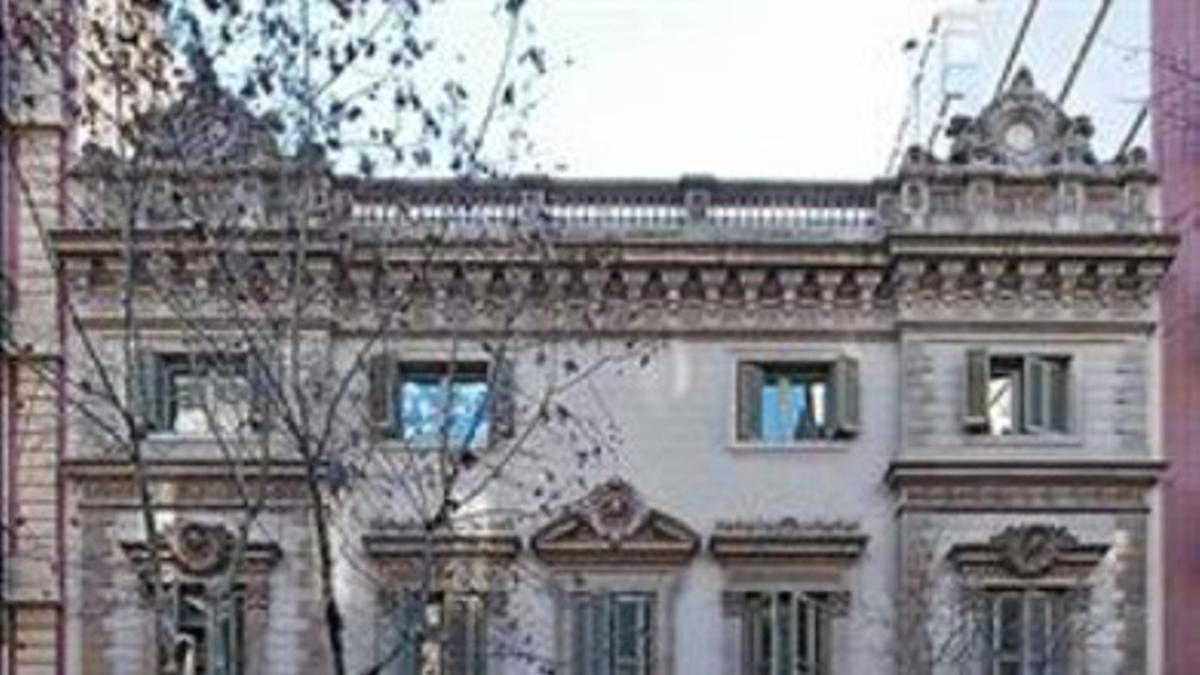 La Casa Elizalde 8 Fachada del palacete de la calle de València.