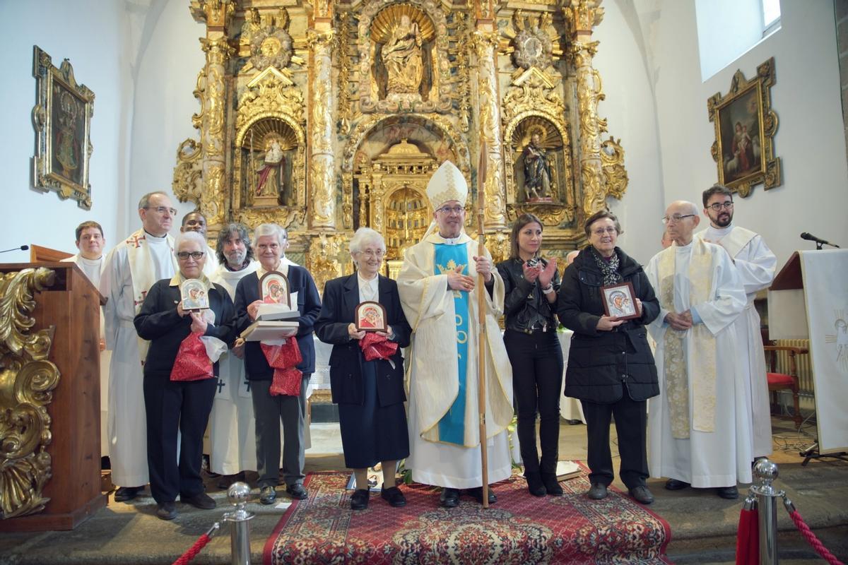 GALERÍA | Las monjas del Amor de Dios de Alcañices se despiden de La Raya