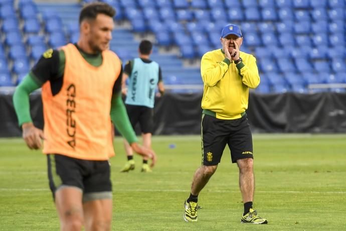 DEPORTES 05-03-19  LAS PALMAS DE GRAN CANARIA.  Primer entrenamiento de Pepe Mel. FOTOS: JUAN CASTRO