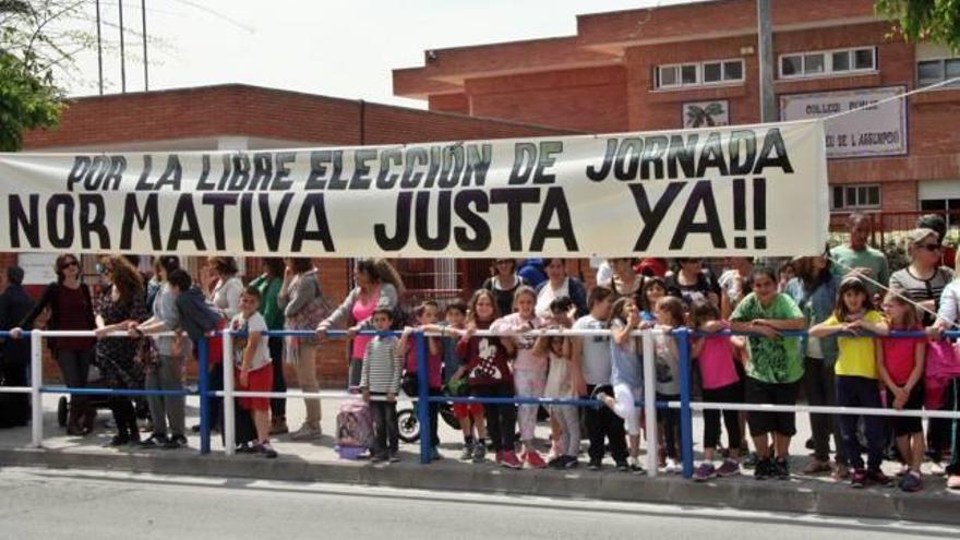 Huelga en Vinaròs a favor de la jornada continua escolar