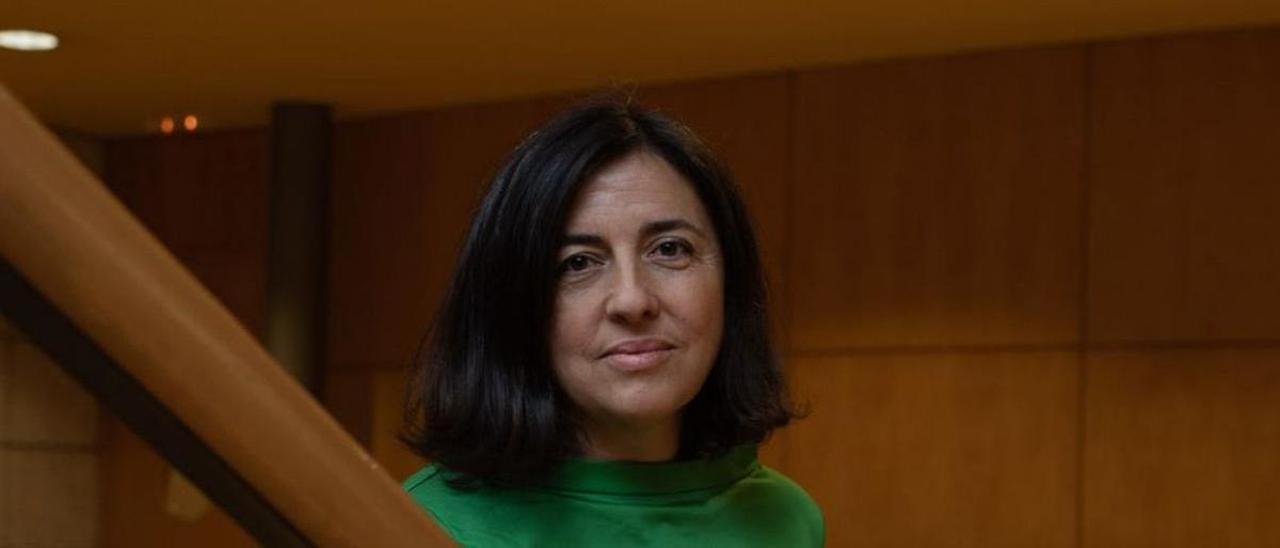 La profesora Cristina García Fontán.