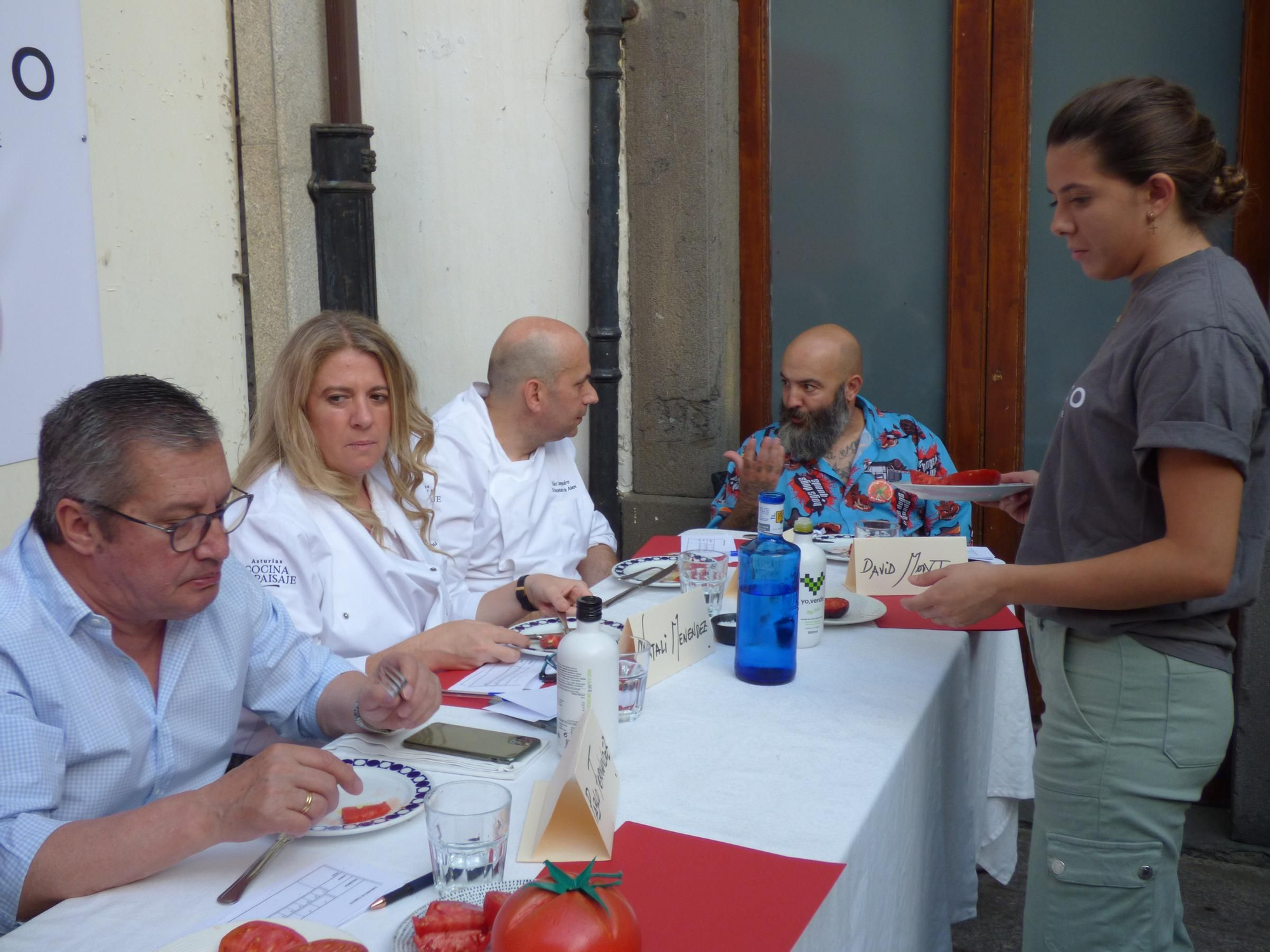 Así fue la elección del mejor tomate de Cangas del Narcea