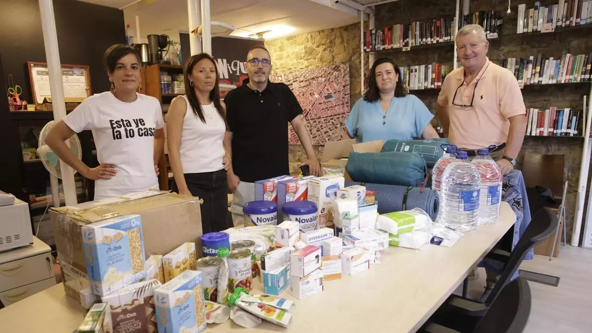 Vídeo: "Esto ye Ciares" inicia la recogida de comida y materiales para paliar la crisis en Ceuta