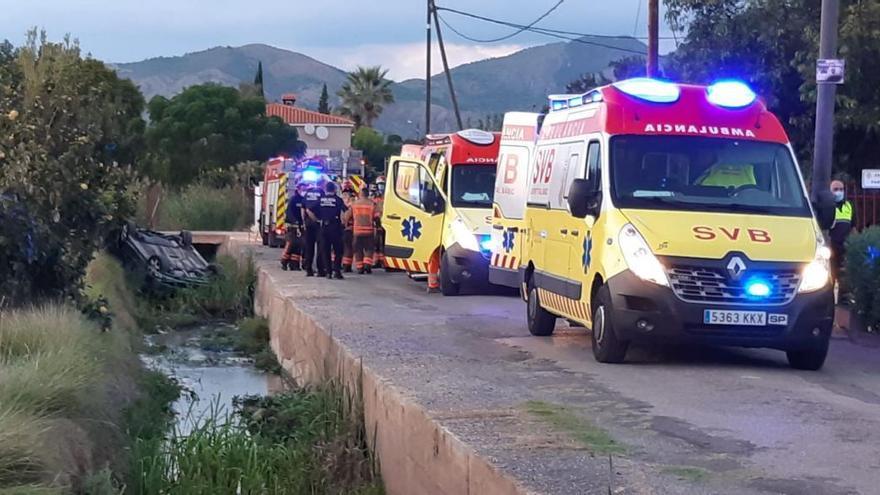 Una joven de 22 años se recupera en el hospital tras sufrir un accidente en el camí la Plana de Castelló