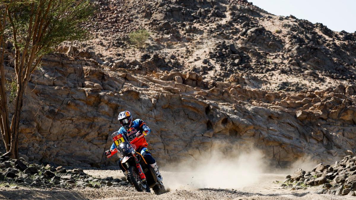 Edgar Canet, durante la primera etapa del Dakar 2026