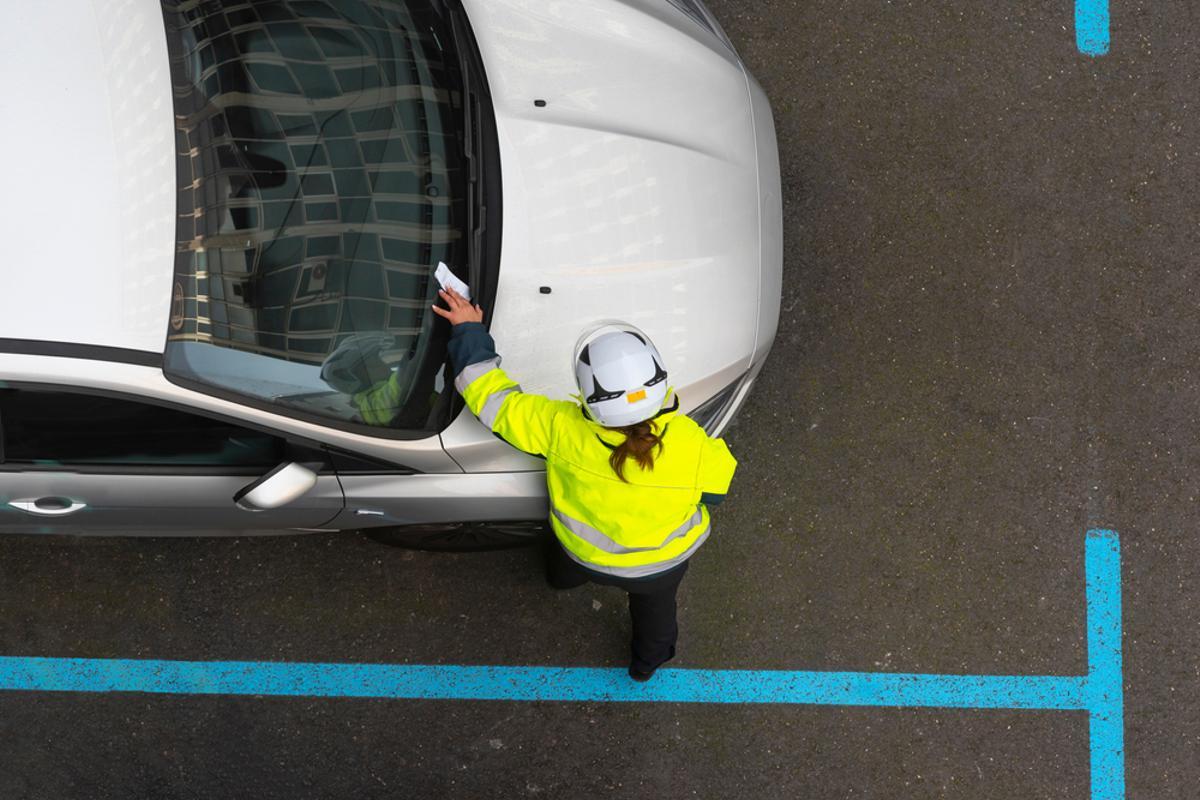 Además, de todas las causas que explica la DGT, en Navidad se añaden algunos factores a la conducción que complican las carreteras.