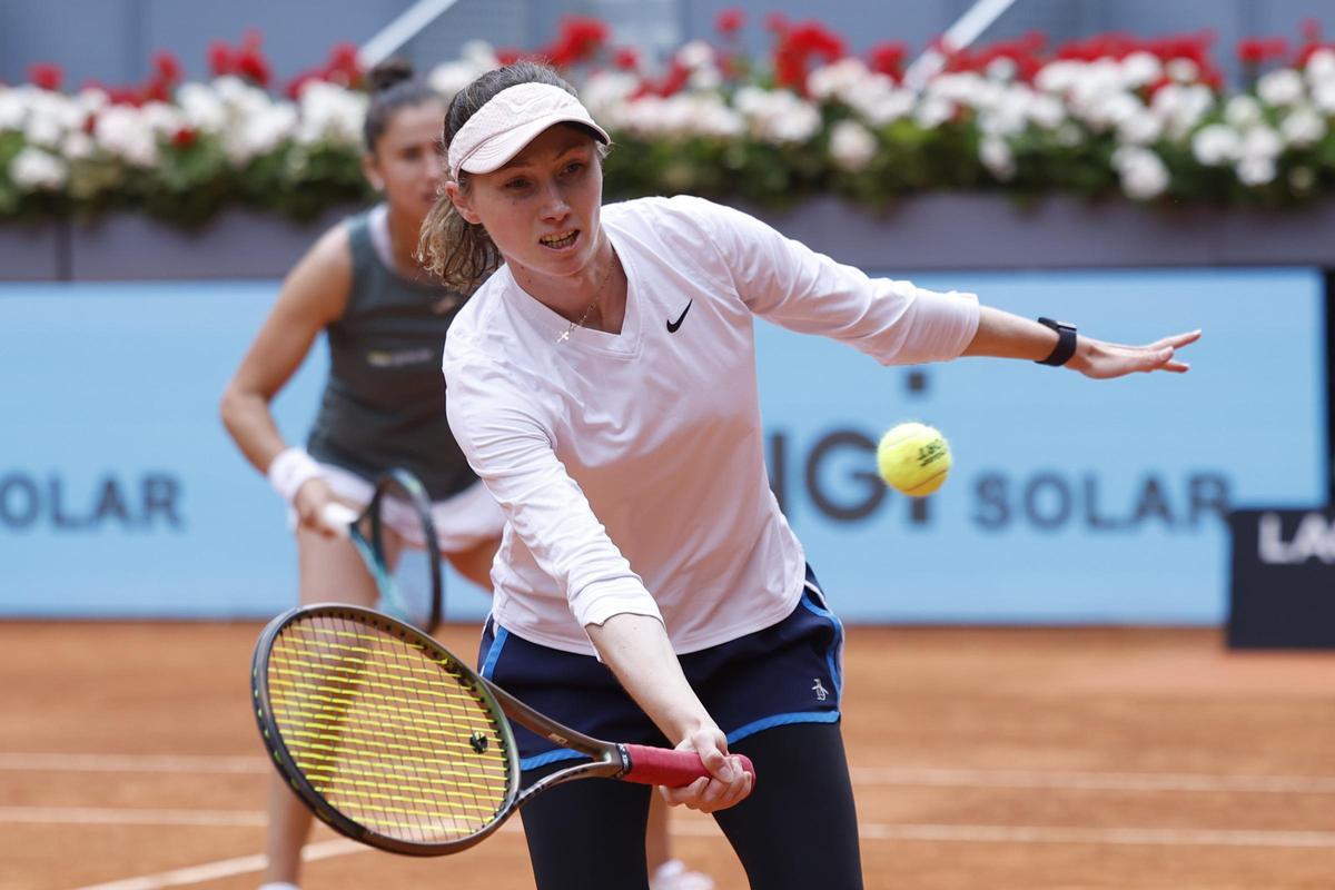 Las mejores imágenes de la final de dobles femenino del Mutua Madrid Open ganada por Sara Sorribes y Cristina Bucsa