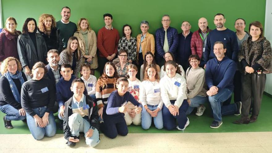Foto de familia en la jornada de la inauguración. | L.O.