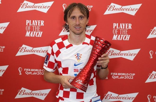 Luka Modric, el mejor de su selección clasificada para octavos tras el partido ante Bélgica