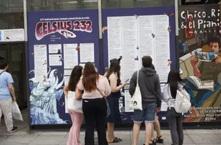 El Celsius lo llena todo en Avilés (y no es solo Sanderson): hoteleres, cafeterías y restaurantes, hasta la bandera
