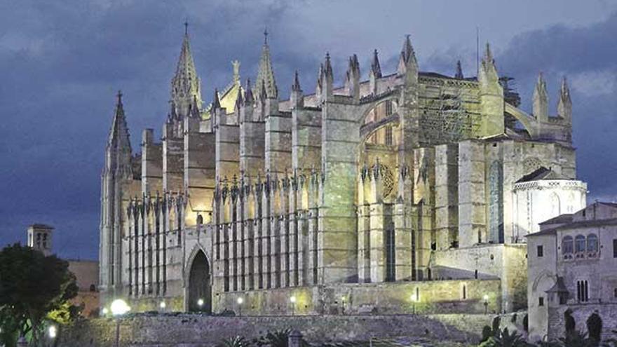 La Catedral de Mallorca es medio siglo más vieja